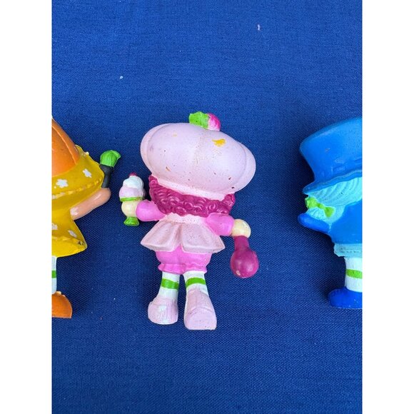 Vintage Strawberry Shortcake Figurines Set Of 5 Toys Miniatures 1980s - Picture 10 of 12